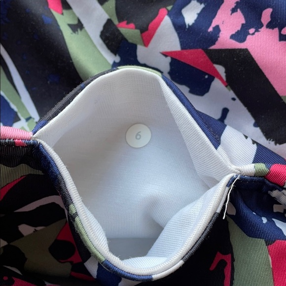 lululemon wunder under pant III - Picture 12 of 14